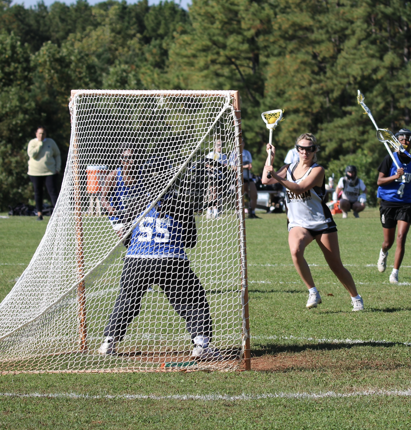 Womens+LAX+Dominates+EMU+in+Fall+Ball+Exhibition
