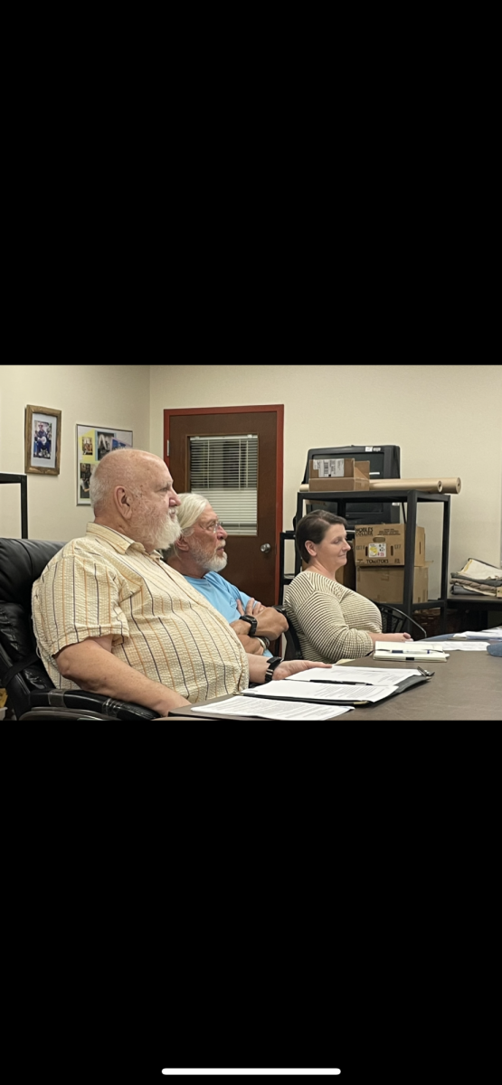 Burton White (left), Bob Pohlad, and Rebecca Saunders lead a conversation at Ferrum Forward's annual membership meeting.