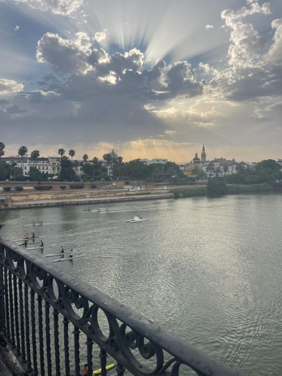 Puente Isabel II is a bridge that connects the neighborhood of Triana to the rest of the capital city. 
