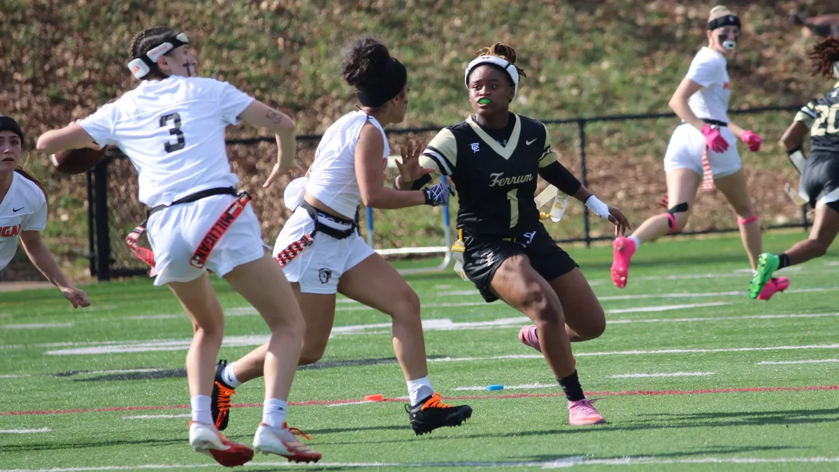 Sophomore Gracious Wise (1) closes in on a ball carrier during Ferrum’s dominant defensive effort, finishing with three flag pulls, including a sack.